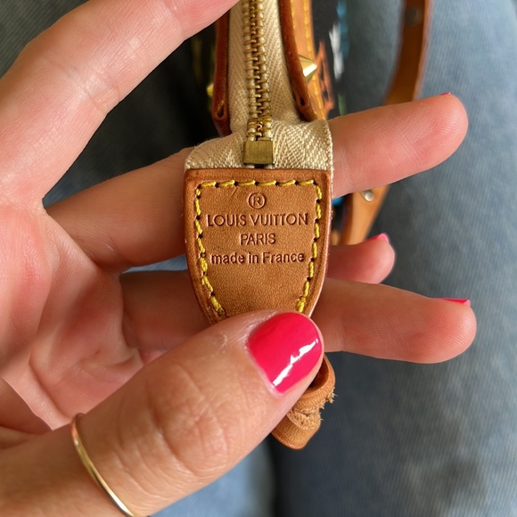 Louis Vuitton x Takashi Murakami. Vintage mini pouchette. In great condition! - Picture 7 of 7